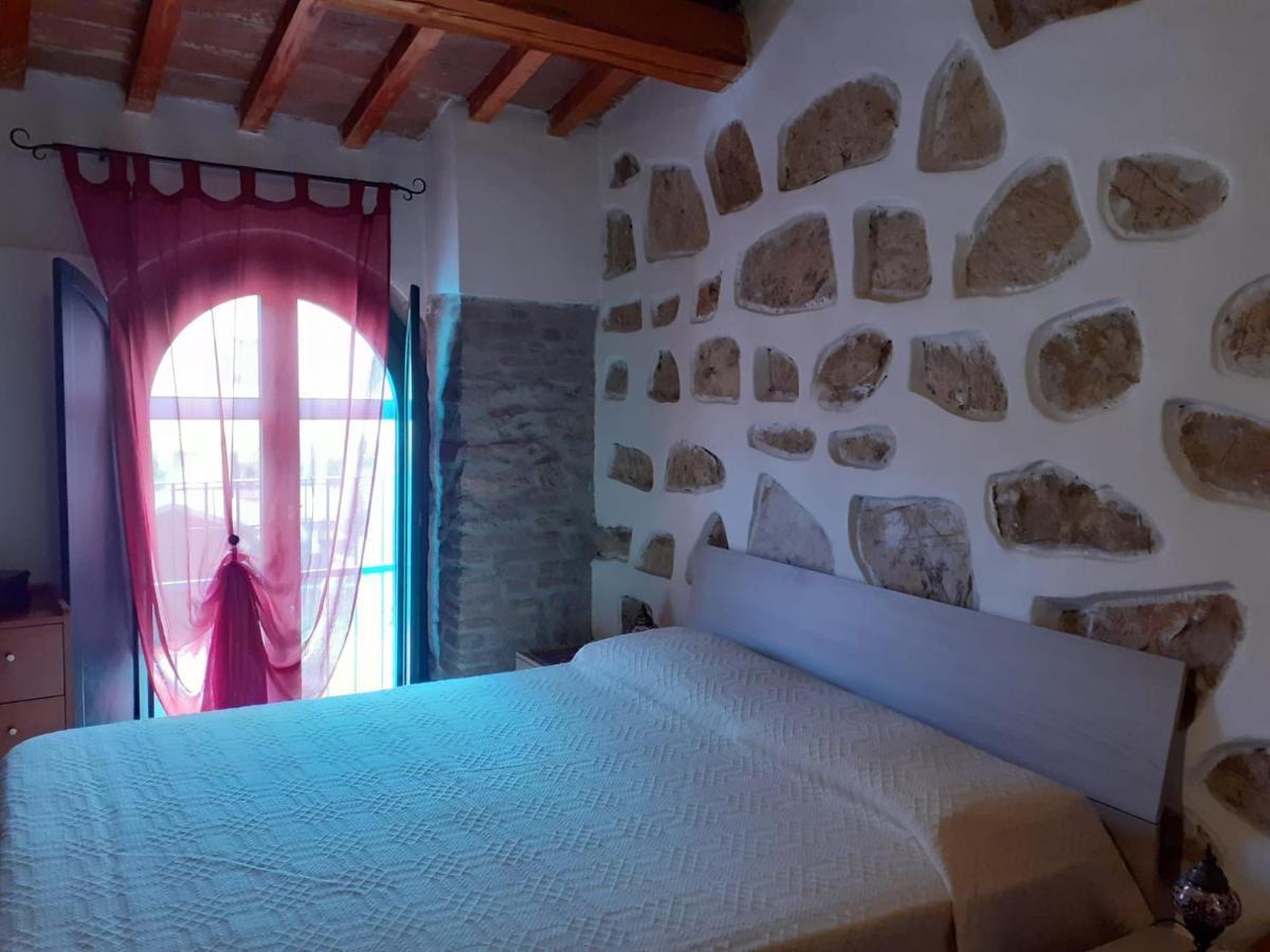Casa Di Nonno Gio Villa Vecchiano Luaran gambar