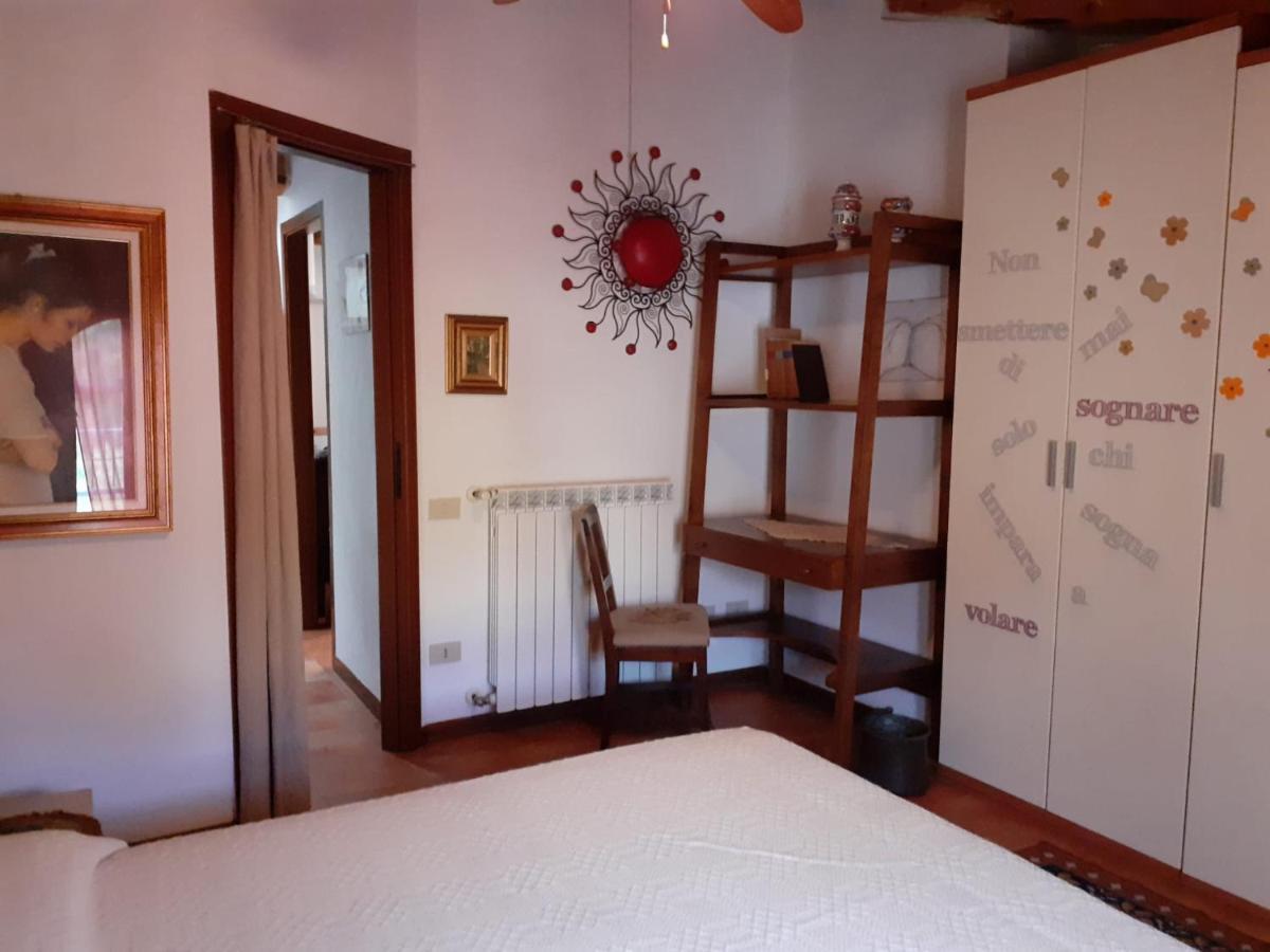 Casa Di Nonno Gio Villa Vecchiano Luaran gambar